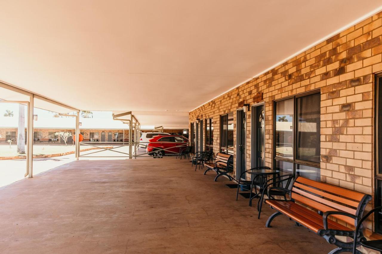 Abacus Motel Маунт-Айза Екстер'єр фото