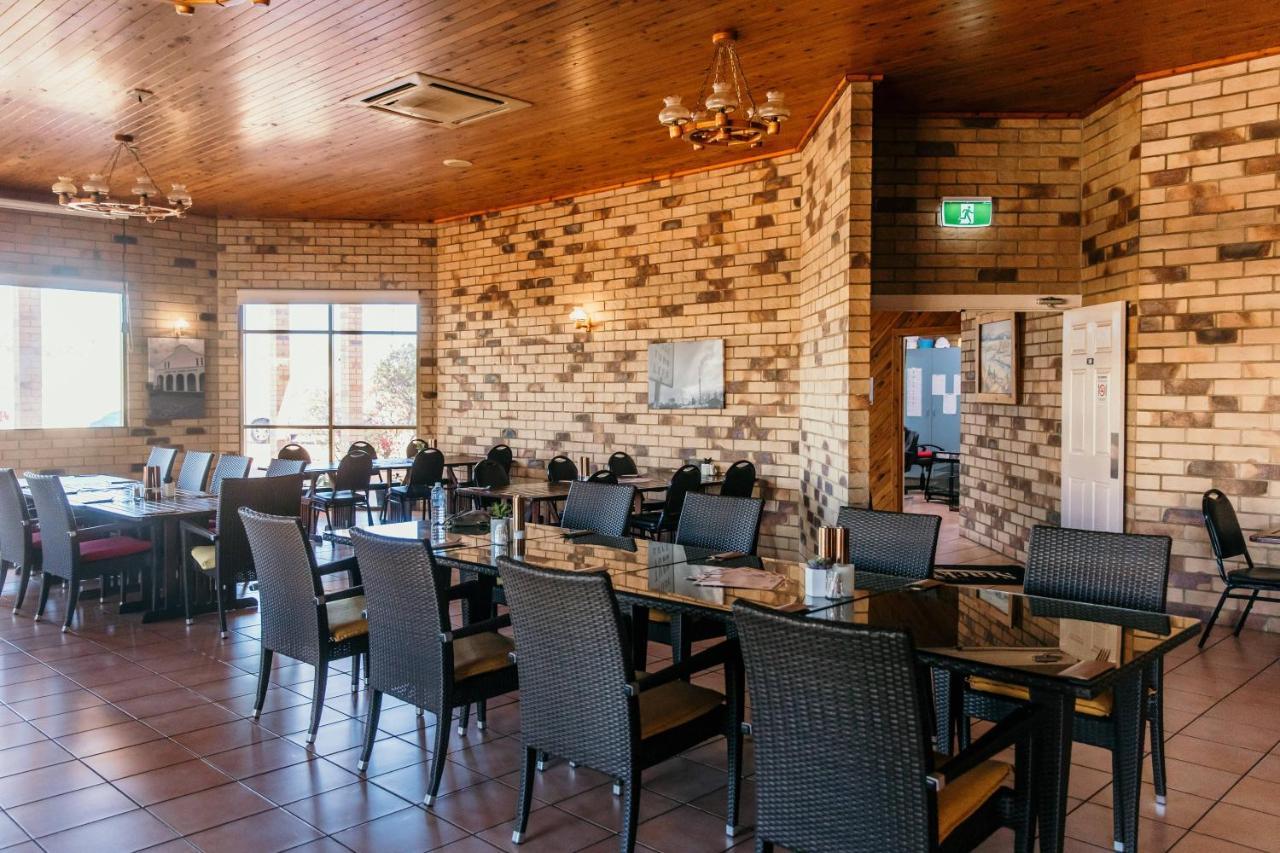 Abacus Motel Маунт-Айза Екстер'єр фото